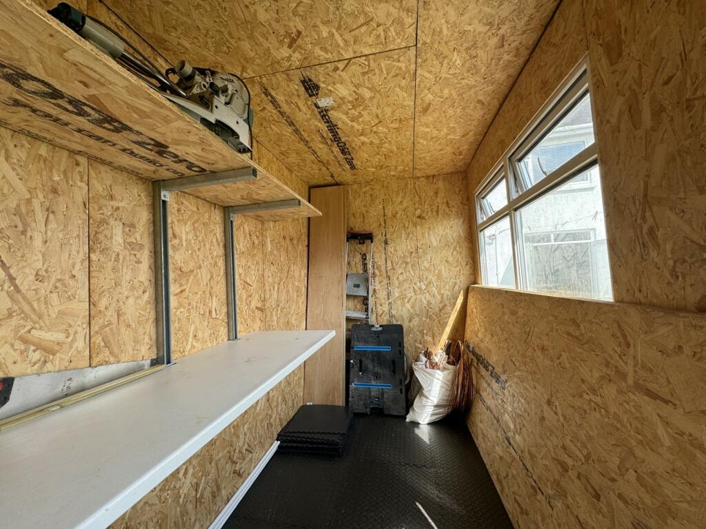 Shed