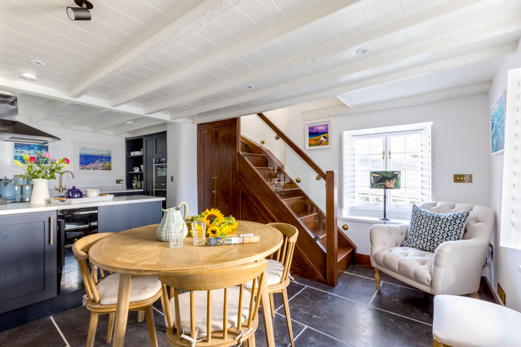 6523c4262aa6f_Rubena Cottage-26