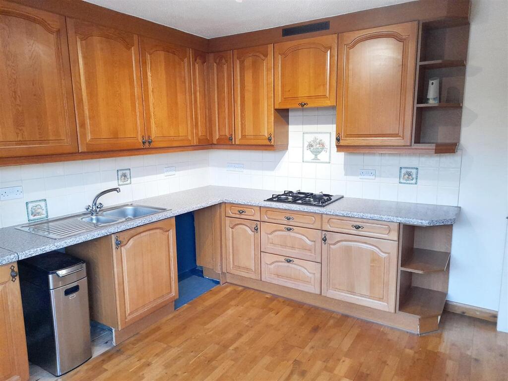 Kitchen dining room 2 new.jpg