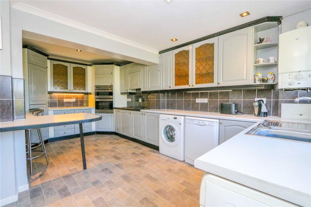 Kitchen/Breakfast Rm