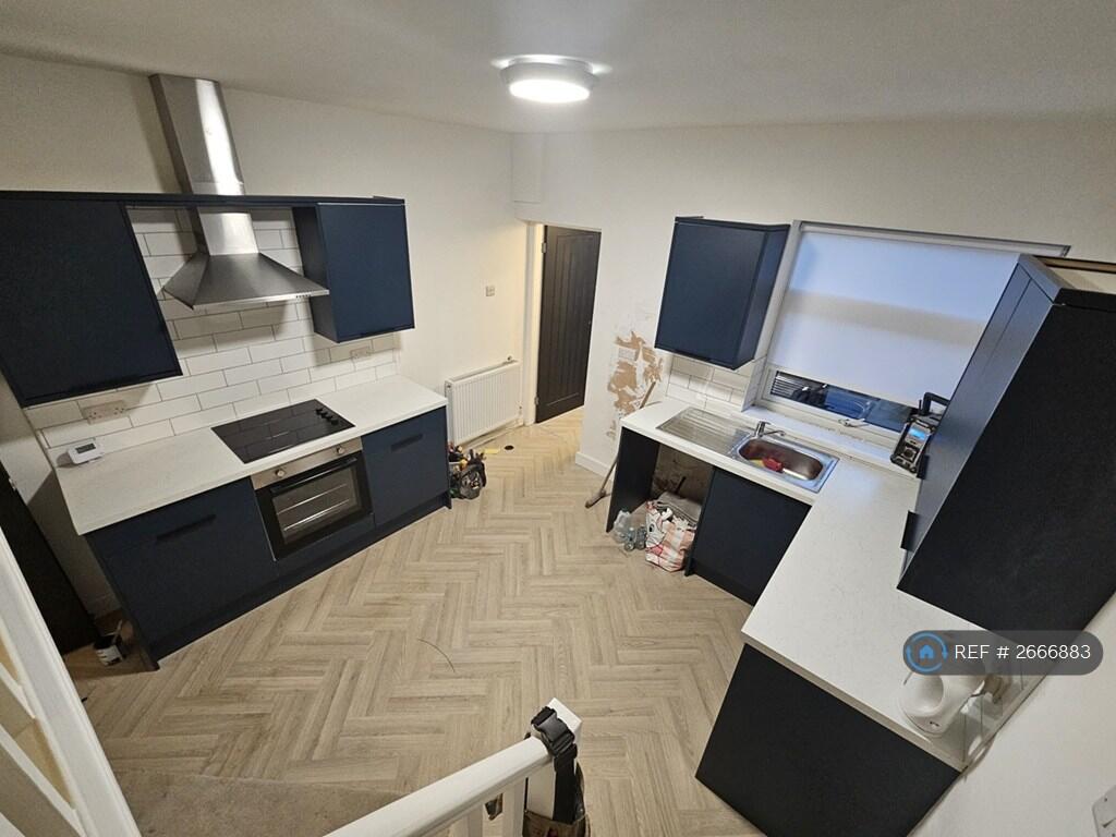 West End Road, Haydock, St. Helens, WA11