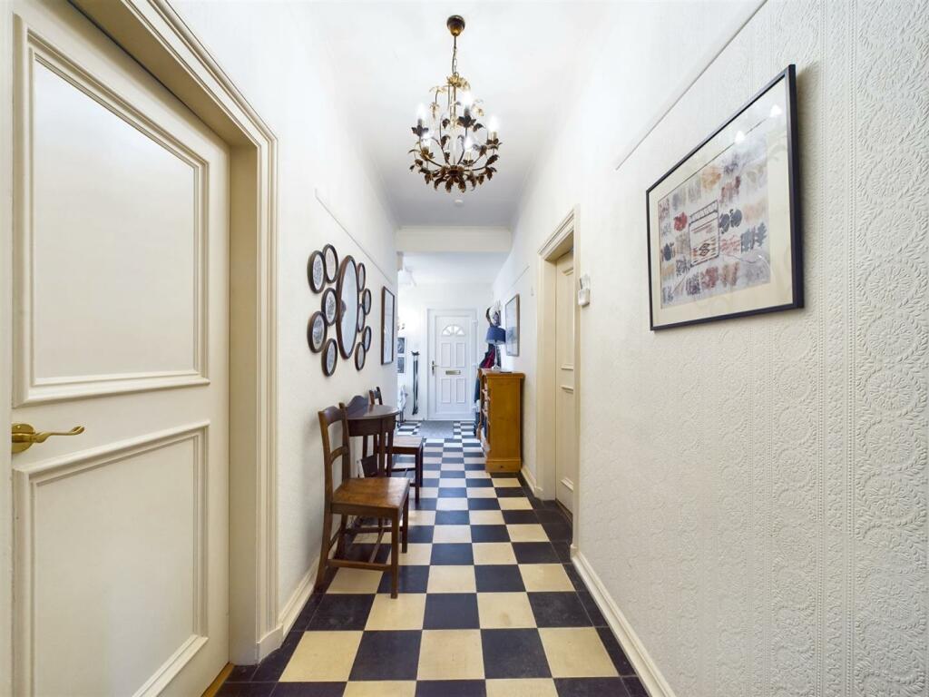 Impressive Entrance Hall