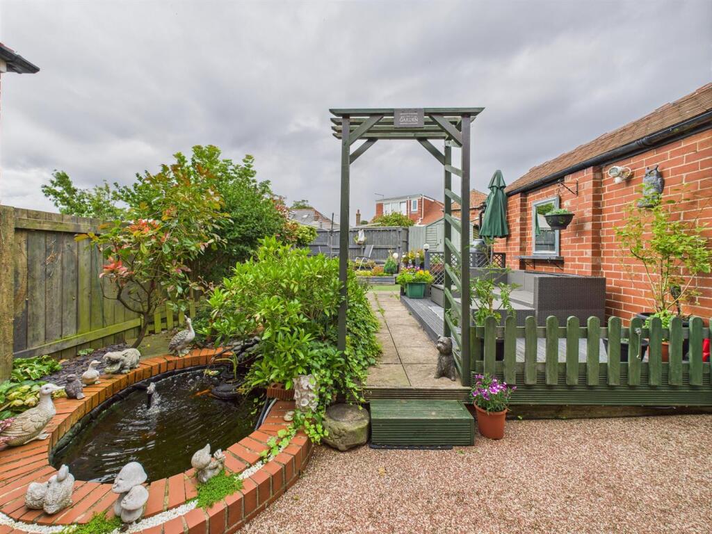 Garden: