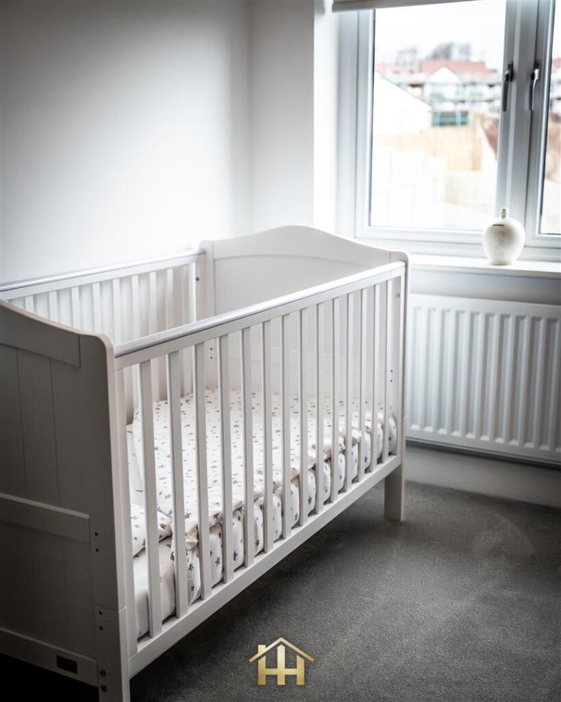 5 NEWALL TERR 080225 EDIT (22 of 54).jpg