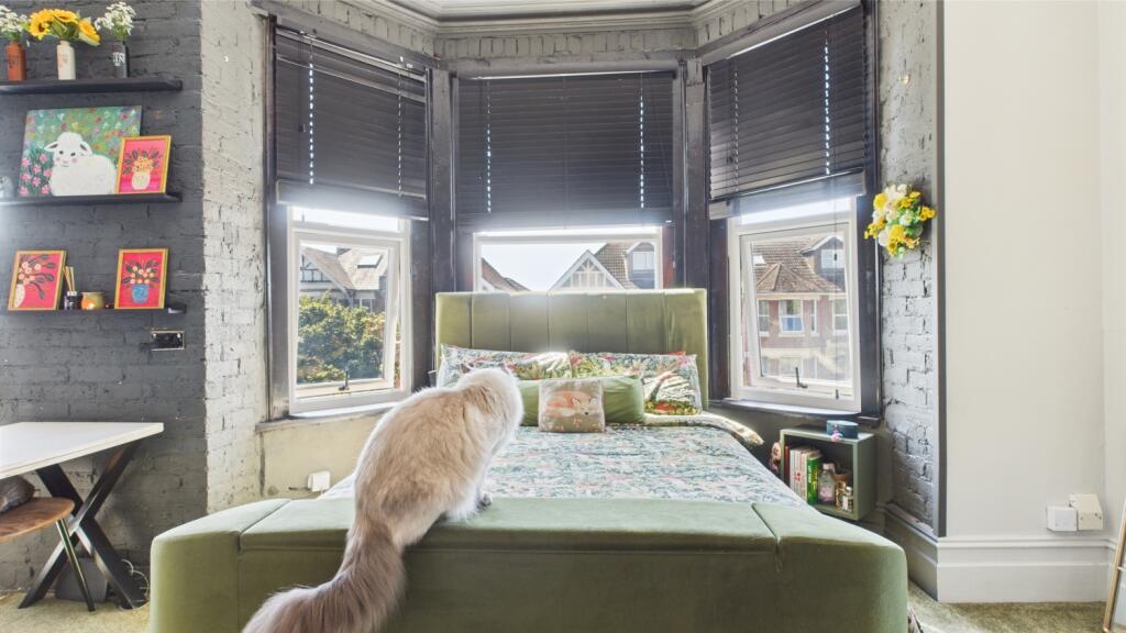 Bright Bedroom Views
