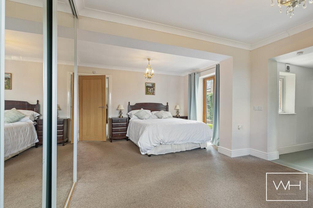 2 Aintree Close, Cus