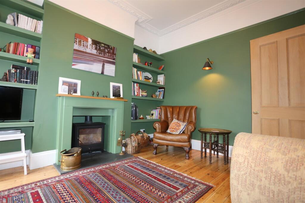 52 WALSINGHAM ROAD (32).JPG