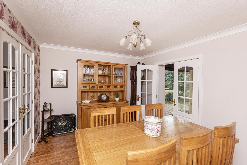 Bramleys Estate Agents - Woodsome Park - Fenay Bri