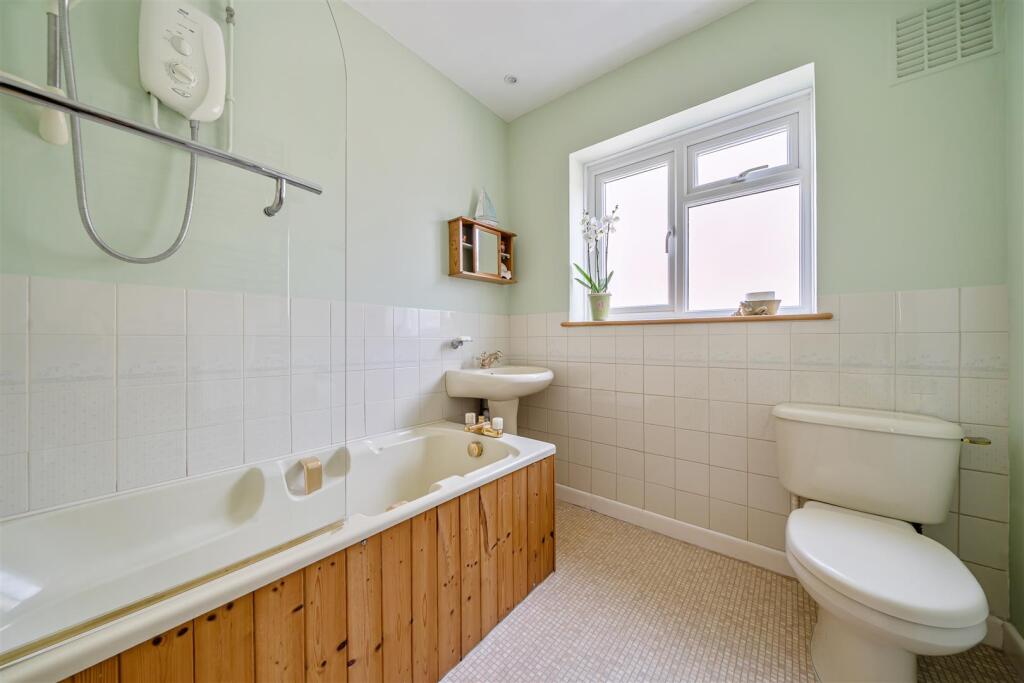 Family bathroom