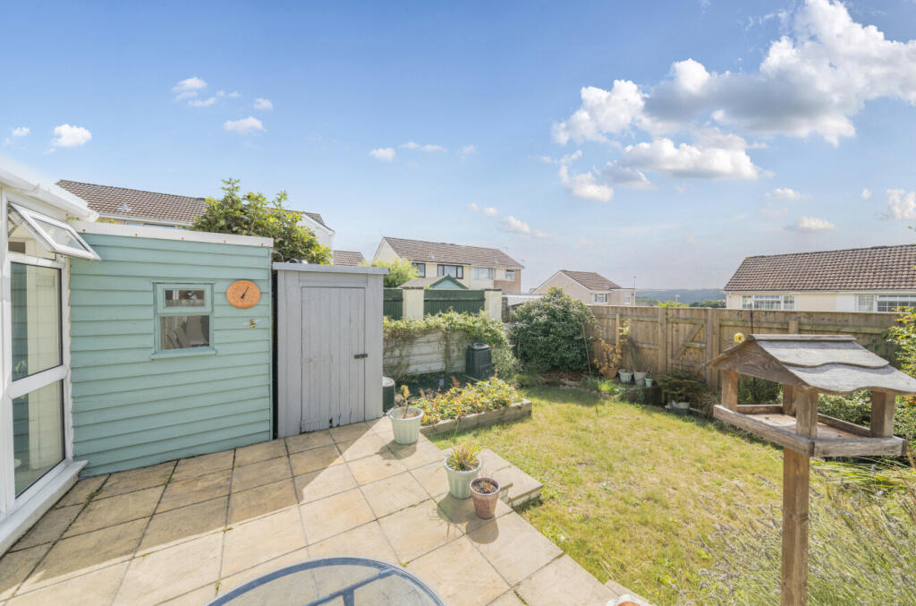 1346625-4-68b1a9c...