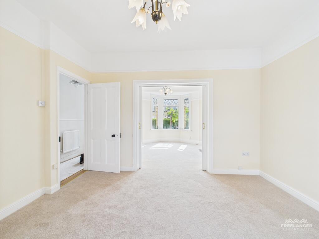 DIning room and livi