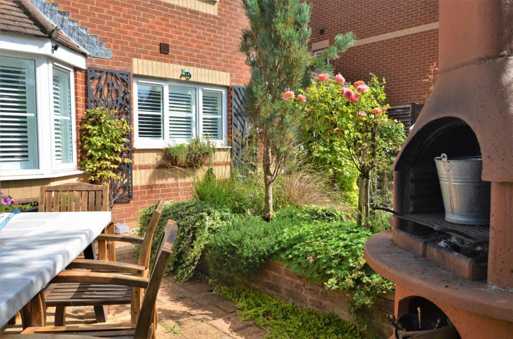 Enclosed Rear Garden