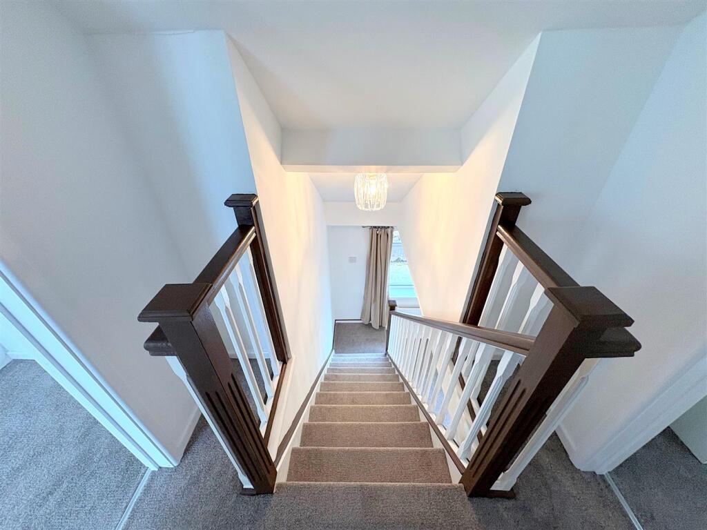 Stairs b.jpg