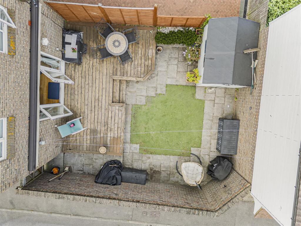 2025-05-11 21.56.32.JPG