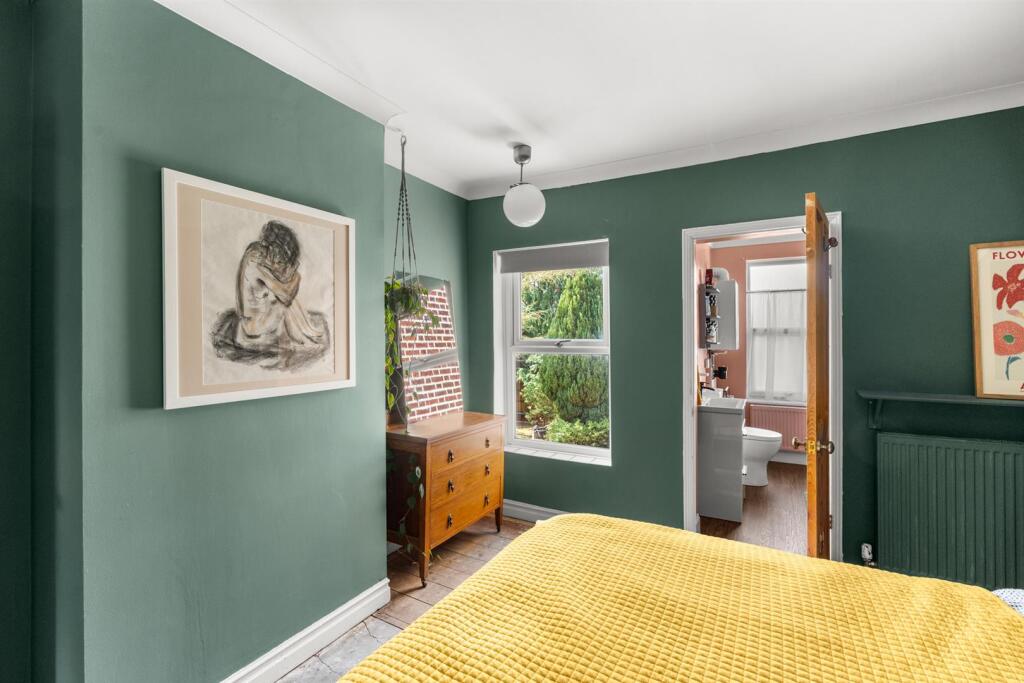 56MertonRoad-019.jpg