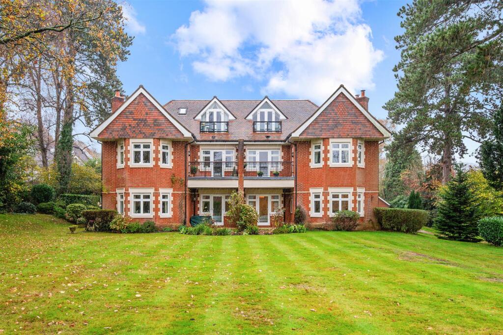 LONG ORCHARDS, FLAT 10- (33).jpg