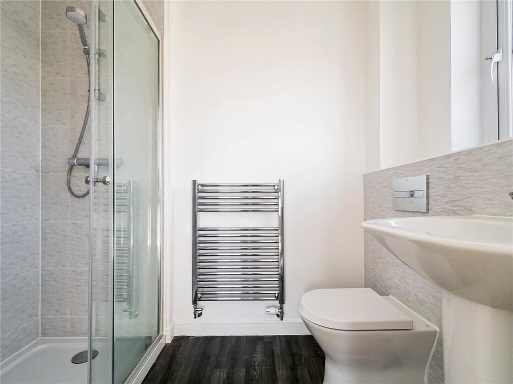 Ensuite Shower Room