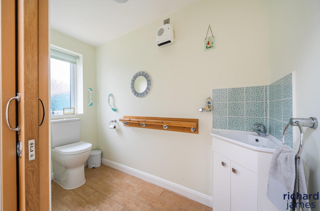 1b4938d538f941da8ed3e67564c6f802