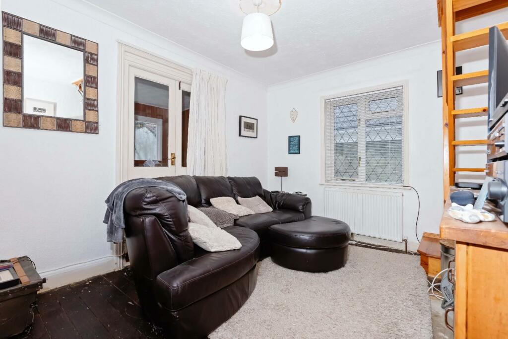 27 Lancing Park_11.jpg