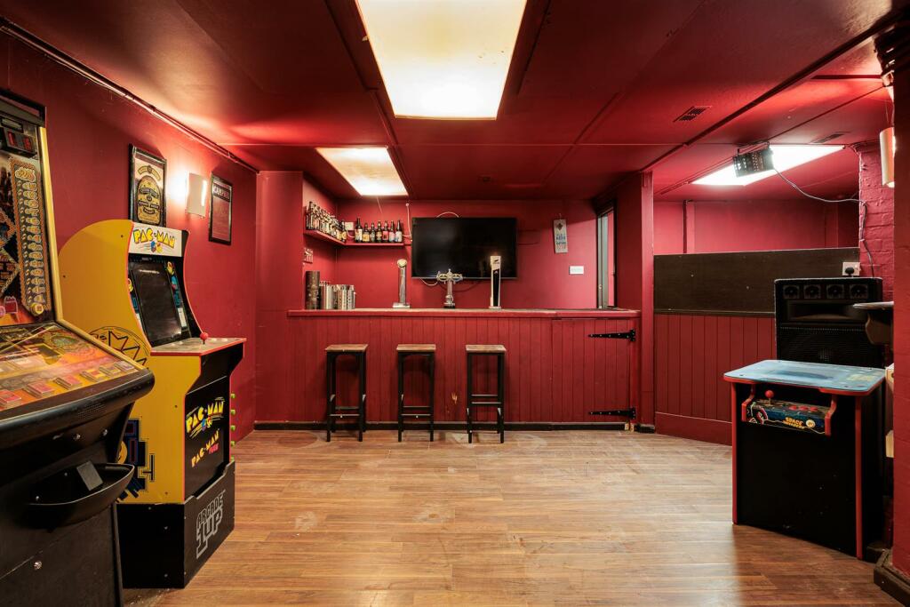 Family/Games Room
