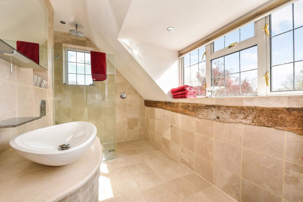 First Floor Bathroom
