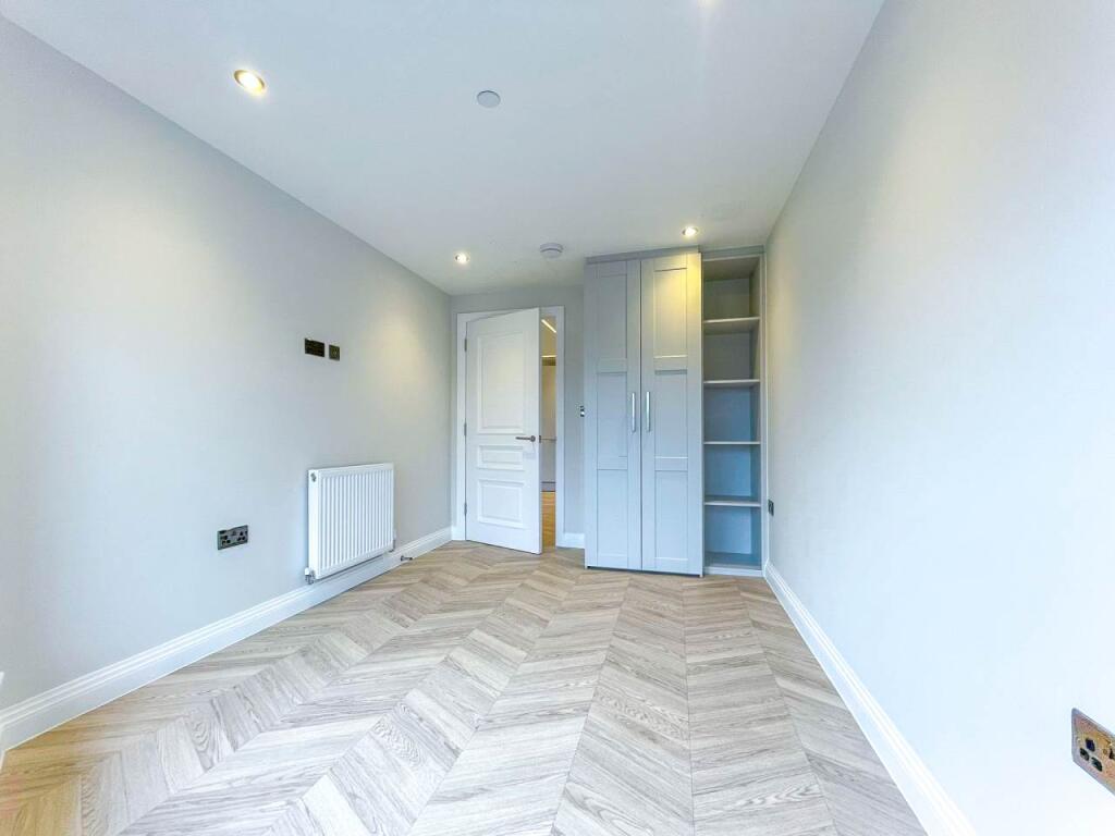 29 Bowmont bedroom (