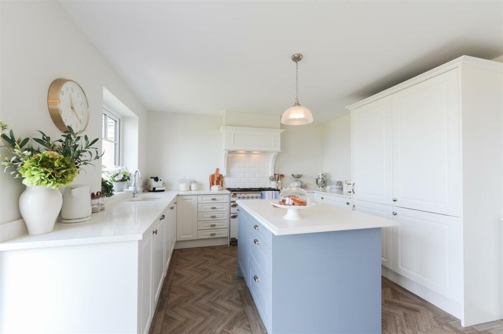 Kitchen.jpg