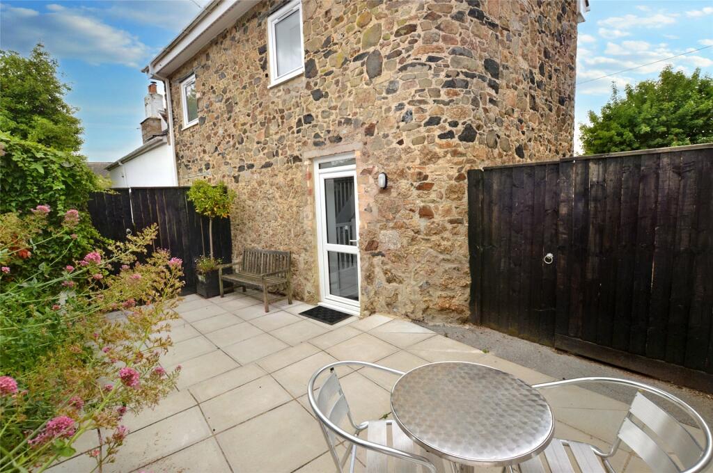 Rear Courtyard