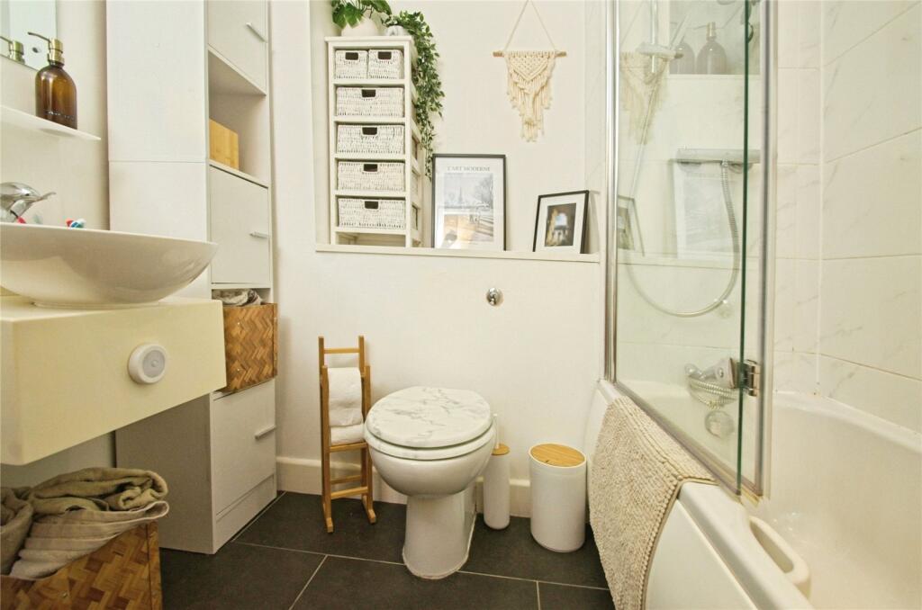 Main Bathroom