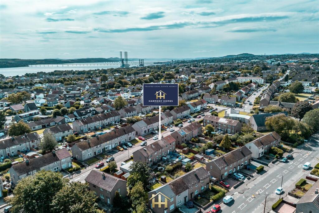 22 BALBEGGIE TERR DD4 8RL EDIT (43 of 48) 1.jpg