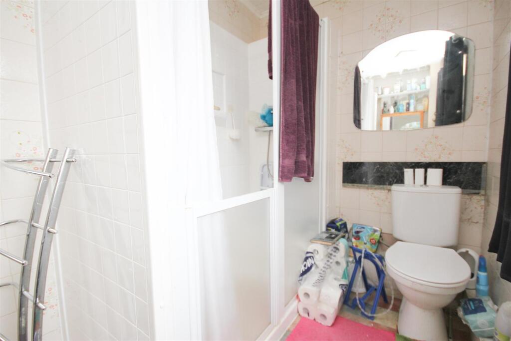 shower 2.JPG
