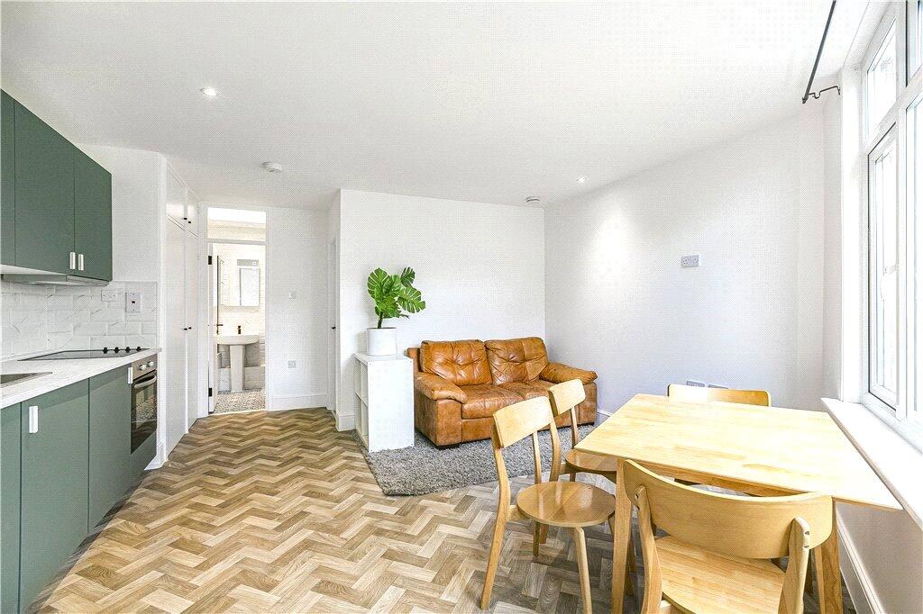Kitchen/Living Room