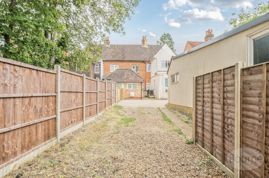 24572130-ef82-4d8...