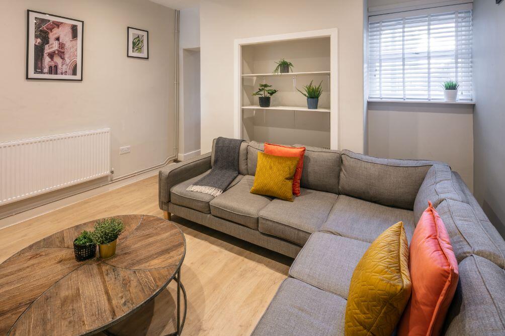 41 Dalton Street Cardiff