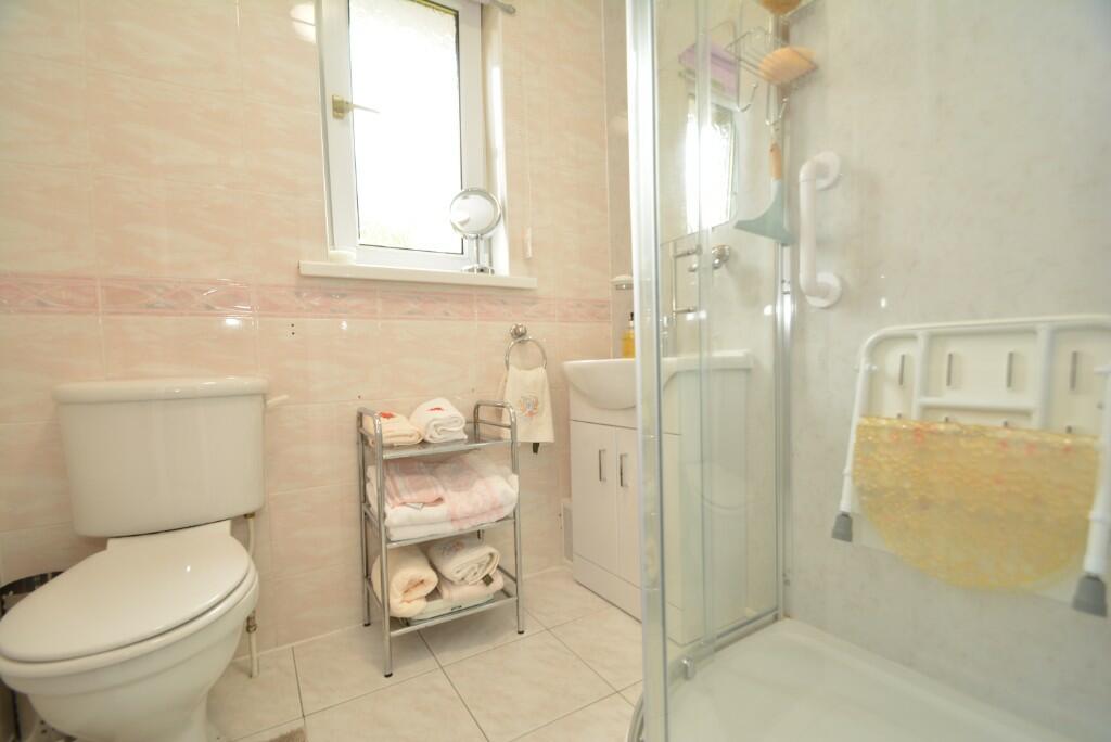 Bathroom/Shower Room