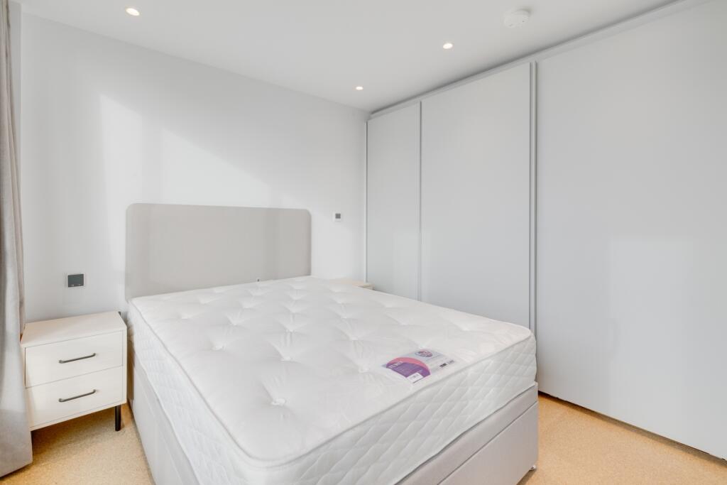 114-Balfron-Tower-10