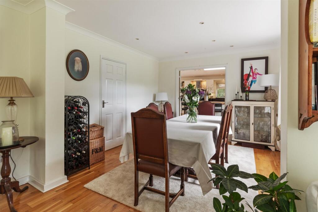 11 Fairwater Road Llandaff-8.jpg