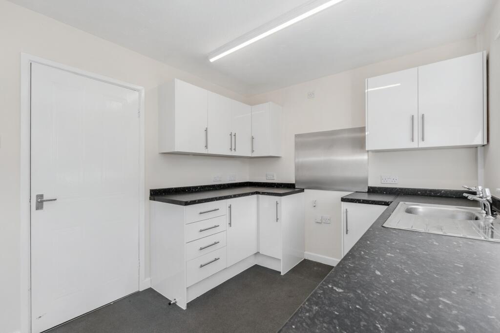 9 Sevenoaks Drive, Great Lever, Bolton, Greater Manchester, BL3 3ED