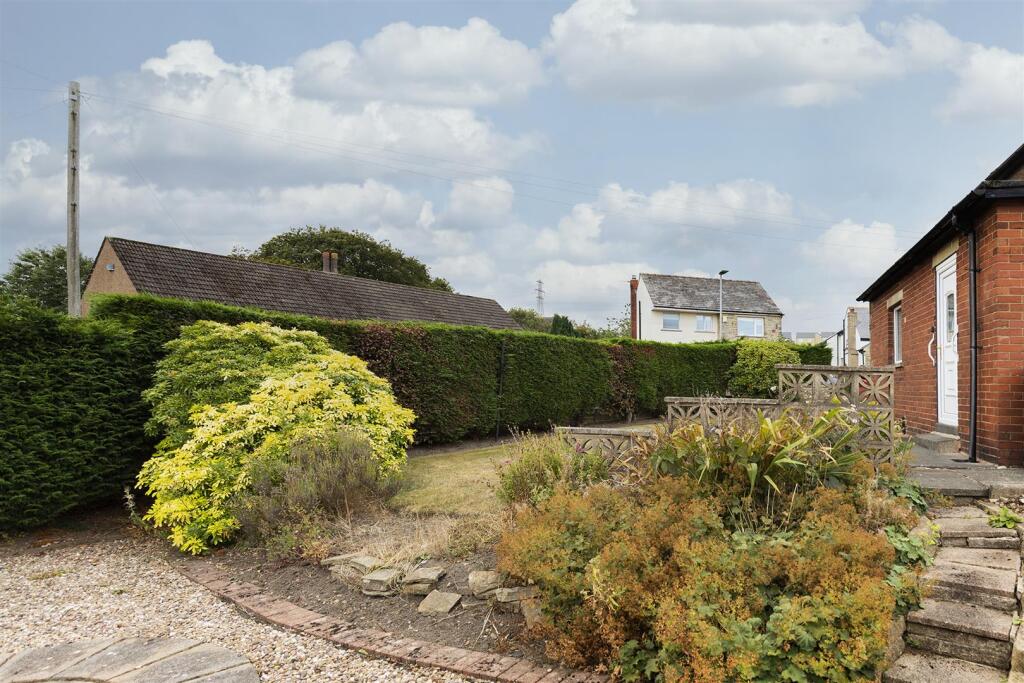 Bramleys Estate Agents - Weatherhill Crescent - Li