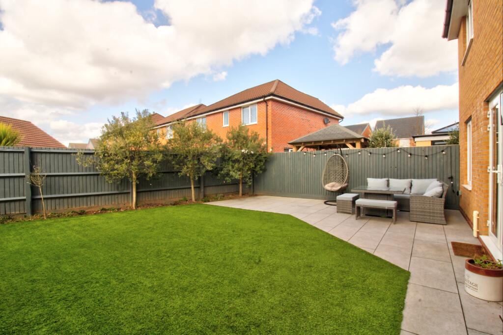 20250331_225732015_iOS