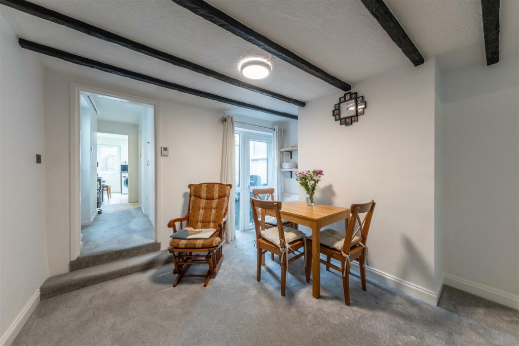 32 Princes Park-002.jpg