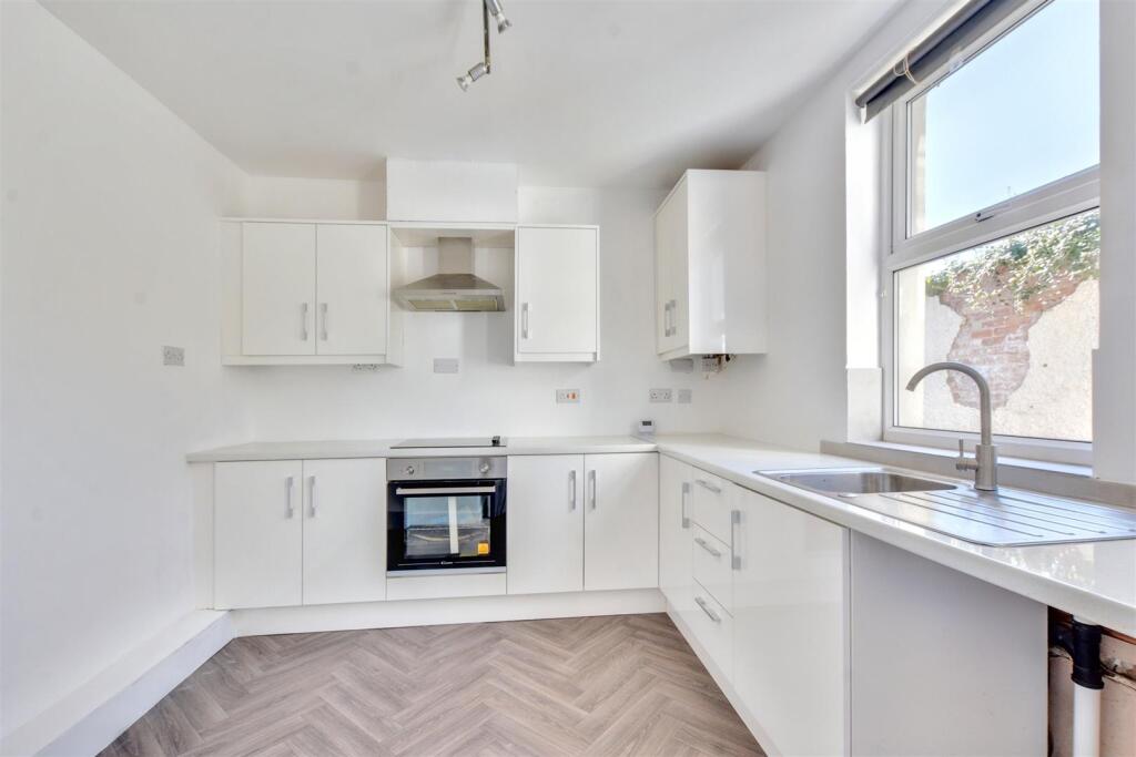 Kitchen.jpeg