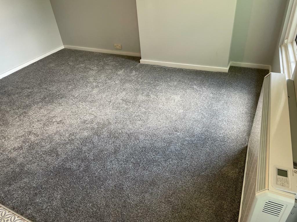 room2.jpg