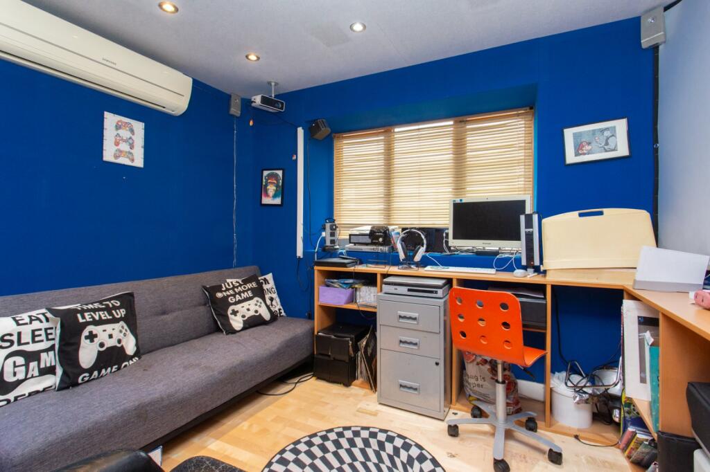 Picture 10