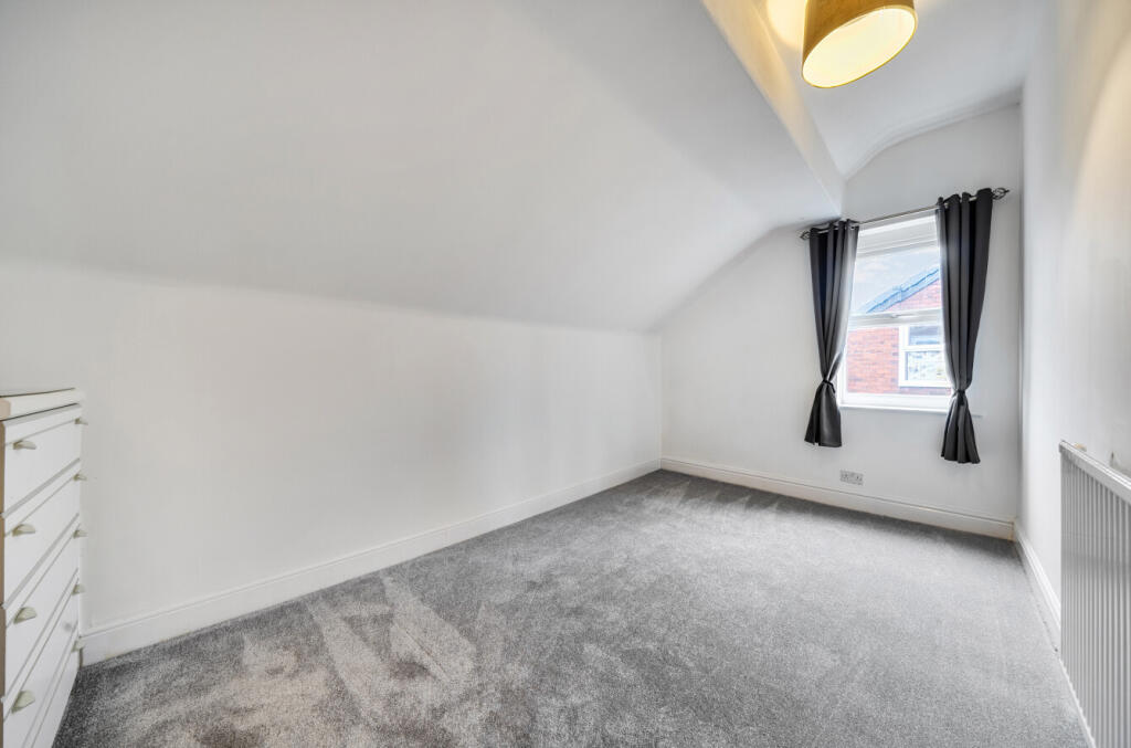 1385744-2-692d6d3...