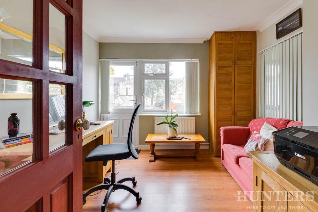 58 Lordsmead Rd, N17-19.jpg