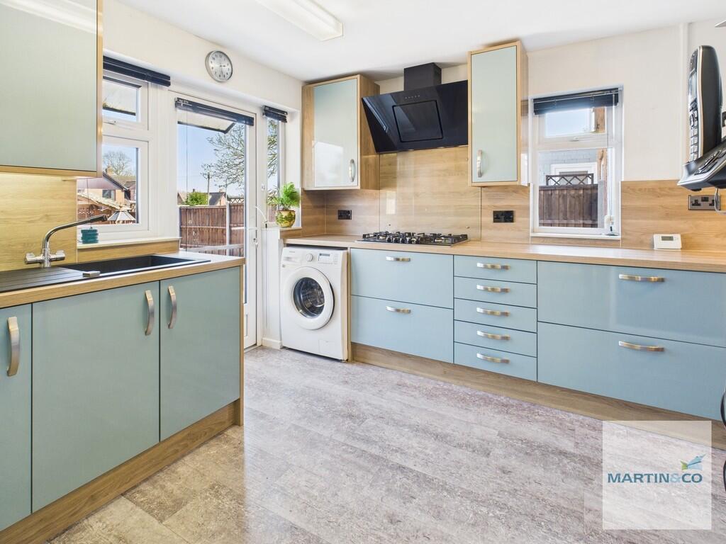 CAM03663G0-PR0139...