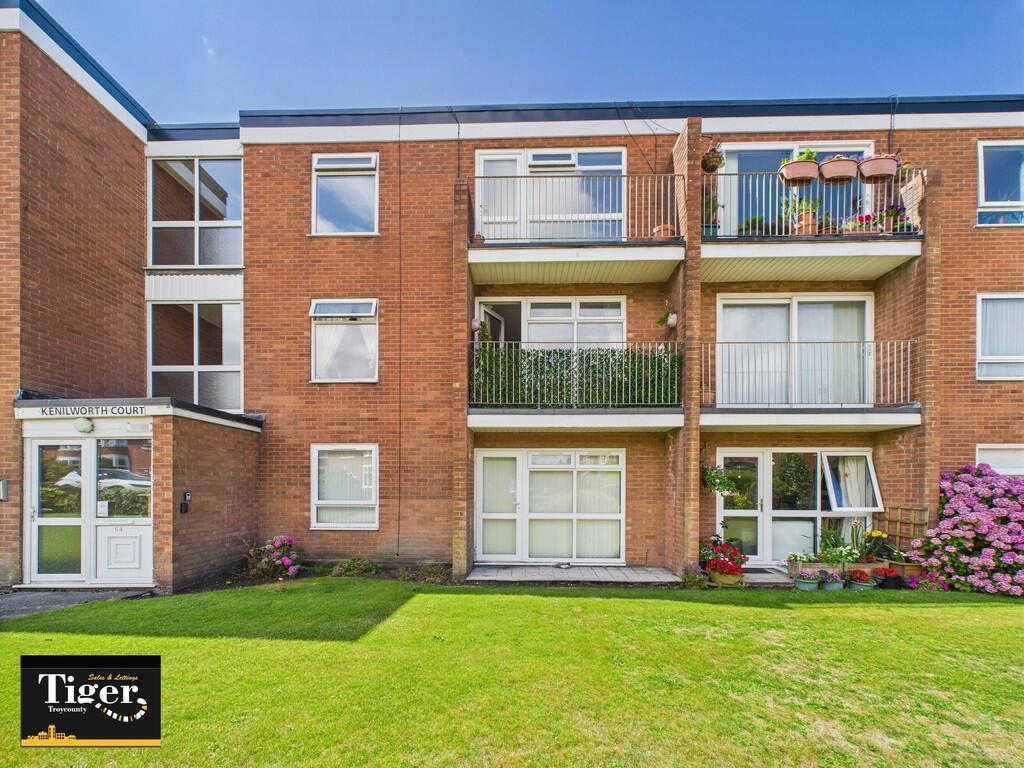 CAM02176G0-PR0643...