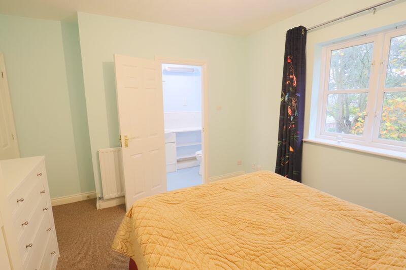 Ensuite bedroom