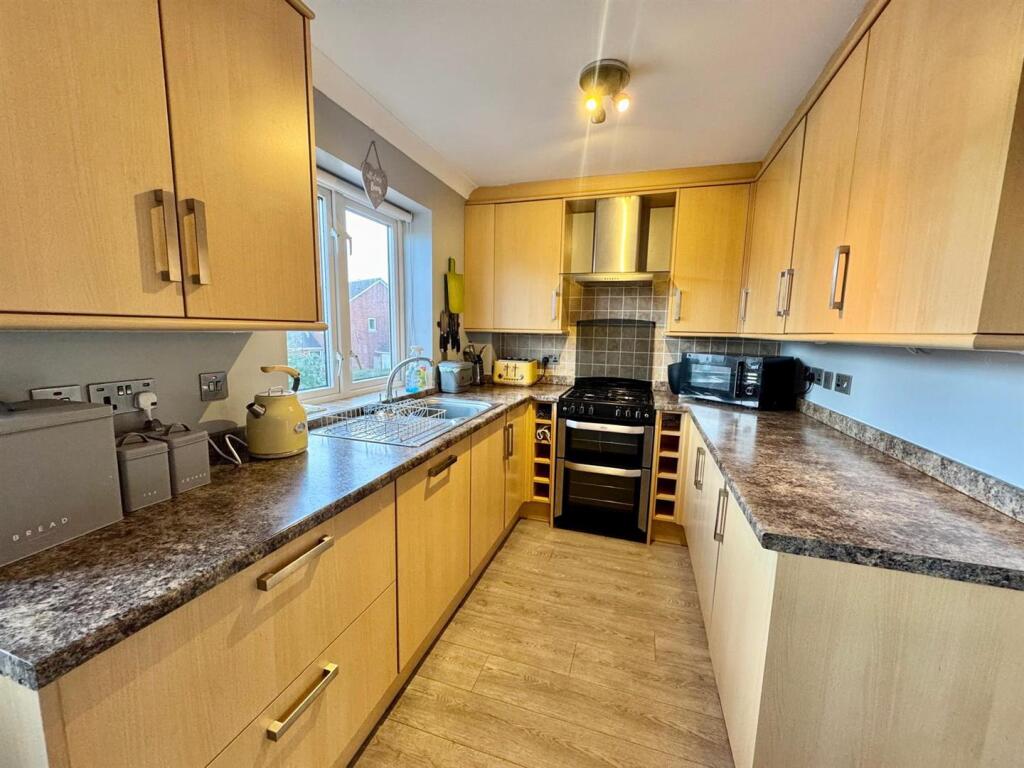 PHOTO-2025-10-11-09-46-08 (6).jpg